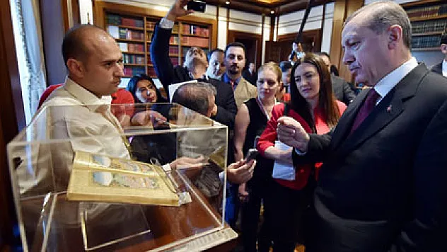 Cumhurbaşkanlığı Sarayı'nda makam turu