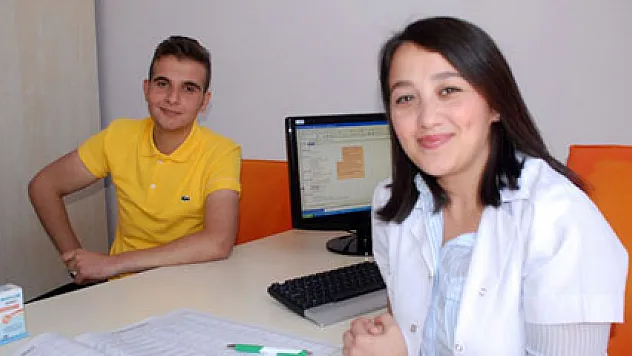 Günde 6 öğün yiyerek 73 kilo verdi