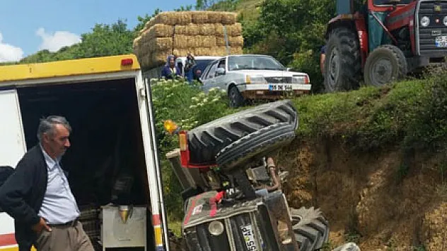 Traktör Şarampole Yuvarlandı: 3 Yaralı
