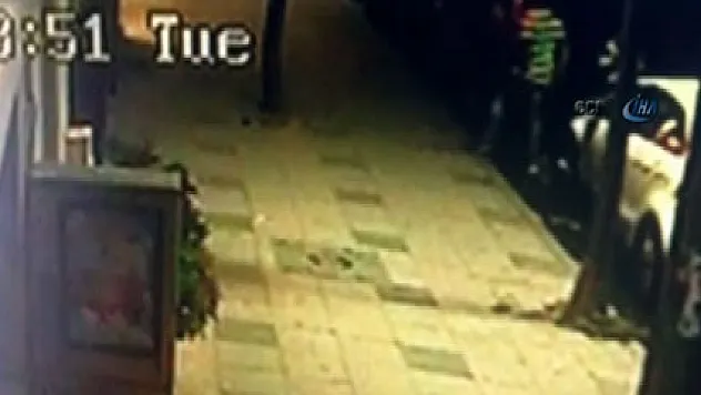 Şişli'deki kavganın ardından silahlı şüpheli kamerada