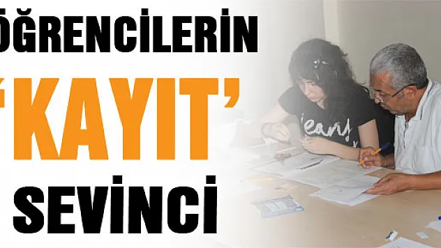 ÖĞRENCİLERİN 'KAYIT' SEVİNCİ