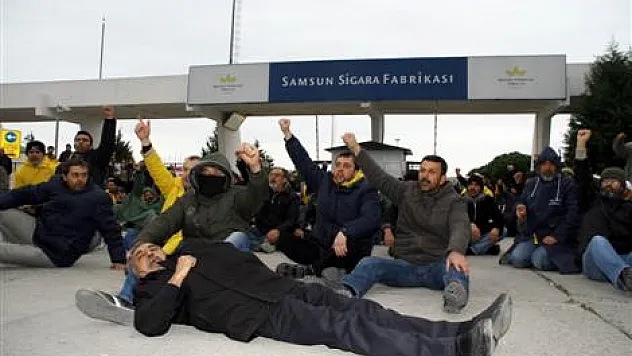 İşten atılan çalışanlardan keyifli eylem