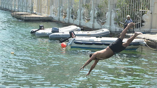 İstanbul'da termometreler 40 dereceyi gördü