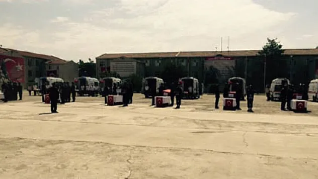 Şehitler için ilk tören