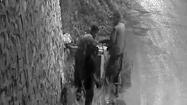 2 teröristin yaralandığı çatışma kamerada !