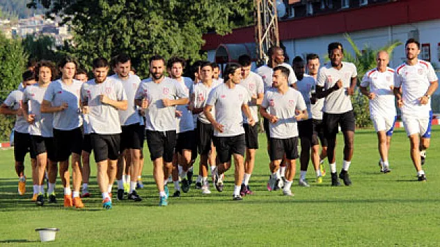 Ümit Özat'tan Kaleci Furkan Açıklaması