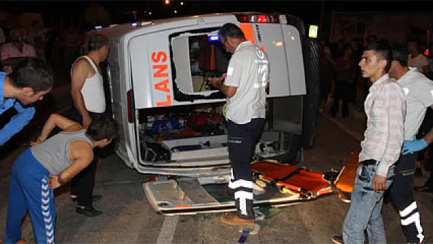 Samsun'da ambulans kazası: 5 yaralı
