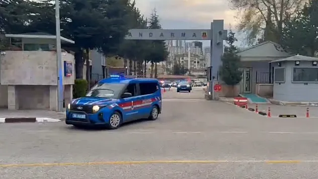 4 ilde eş zamanlı silah operasyonu: 44 gözaltı