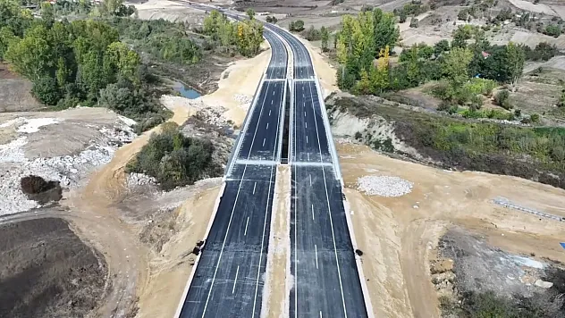 4 milyar liralık Havza-Vezirköprü yolunda çalışmalar sürüyor