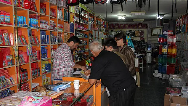 KIRTASİYELERLERDE OKUL HAZIRLIĞI