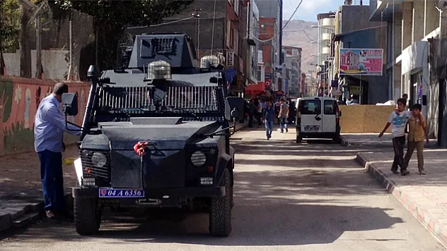 Cezaevine roketatarlı saldırı