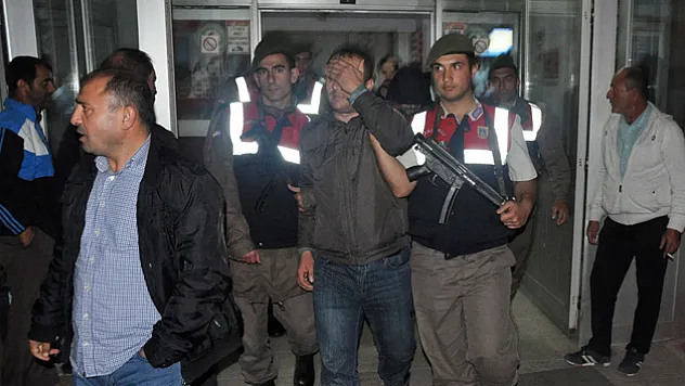 Edirne'de uyuşturucu operasyonu: 9 gözaltı