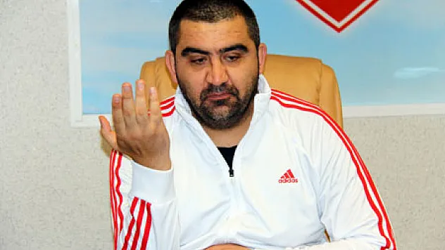 ÖZAT: 'TEK DERDİMİZ ŞAMPİYONLUK'