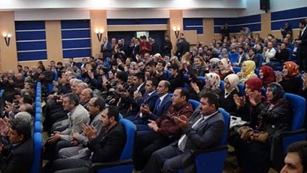 Akdağ: 'Terör örgütünün kafasını ezmeye devam edeceğiz'