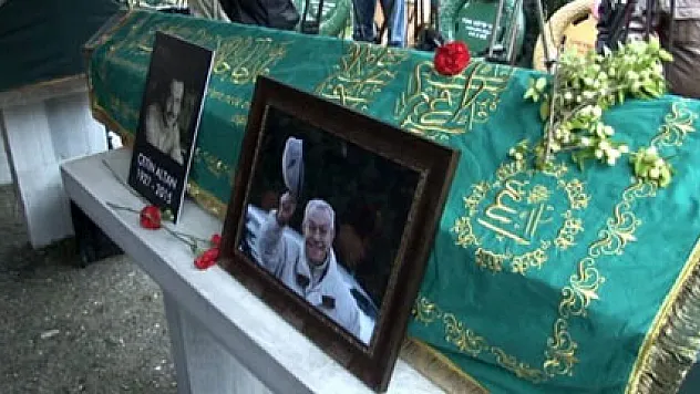 Çetin Altan son yolculuğuna uğurlandı