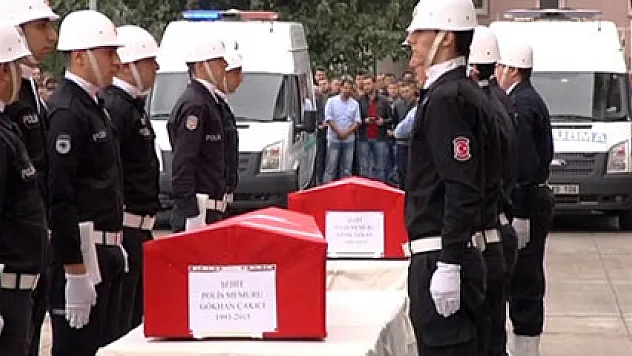 Şehit polisler memleketlerine uğurlandı