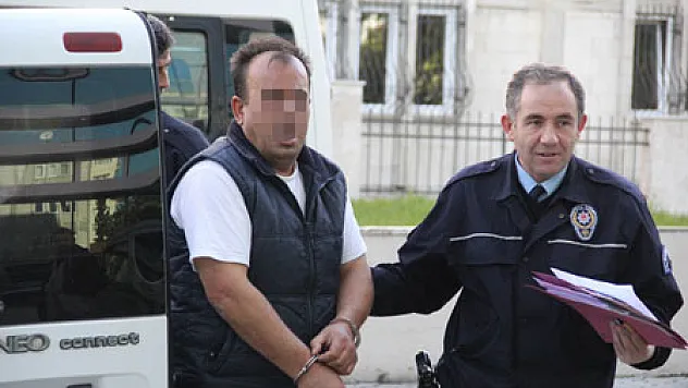 Polisleri ısırdı, serbest bırakıldı