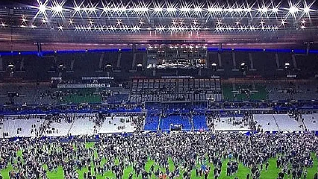 Stade de France'da faciadan dönülmüş