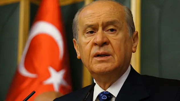 BAHÇELİ'DEN SİNAN OĞAN'A AĞIR YAKIŞTIRMA