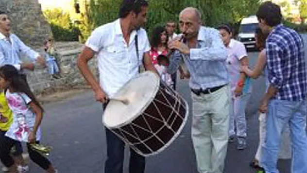 Yasaklar Kalkmamış! Cezalar düşürülmüş!