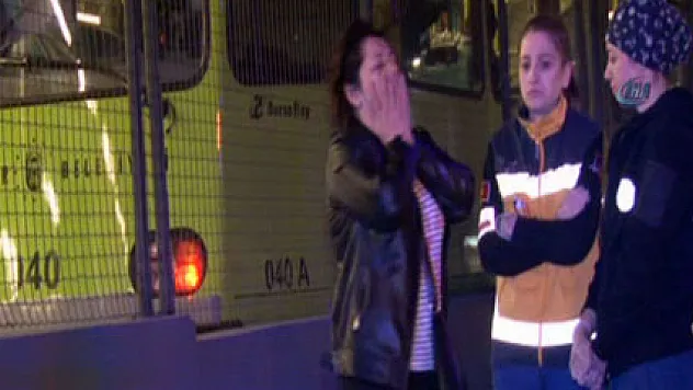 Ölen eşinin başında kriz geçirdi