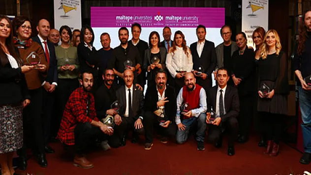 İletişim hocalarından İHA'ya En İyi Haber Ajansı ödülü