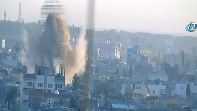 Yola döşenen patlayıcı böyle patlatıldı