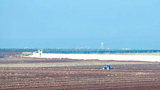 Sınıra 45 kilometrelik duvar