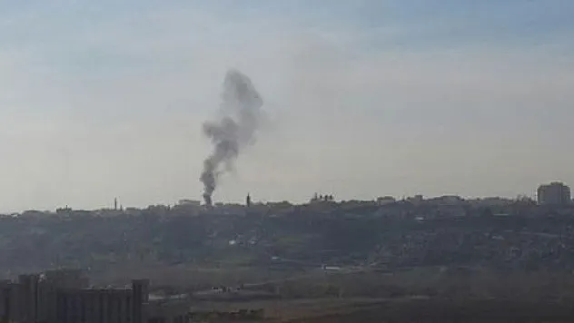 Sur'dan dumanlar yükseliyor