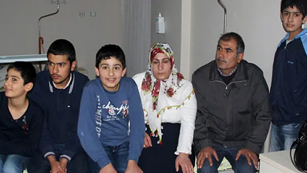 Sur'dan kaçan aile hastaneye sığındı