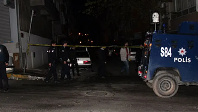 Hücre evine baskında çatışma çıktı: 2 terörist ölü, 4 polis yaralı!