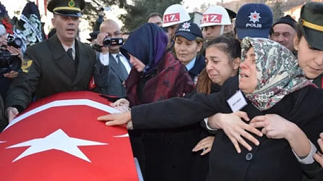 Şehit uzman çavuş son yolculuğuna uğurlandı