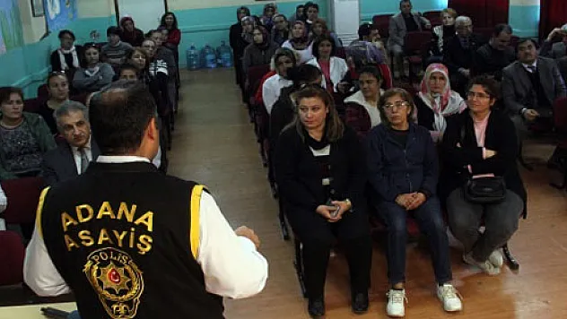 Velilere 'sahte polis' eğitimi