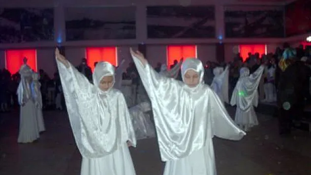 Kız Semazen gözde Grup olmaya başladı