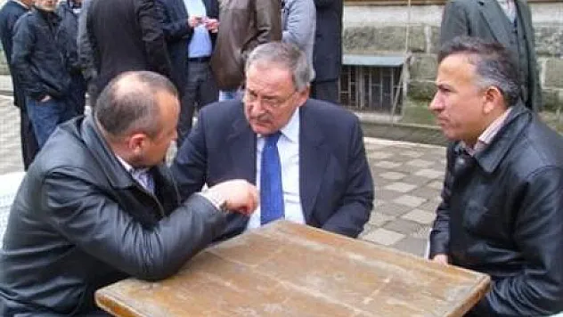 İşçiler AK Parti'yi Koç'a şikâyet etti