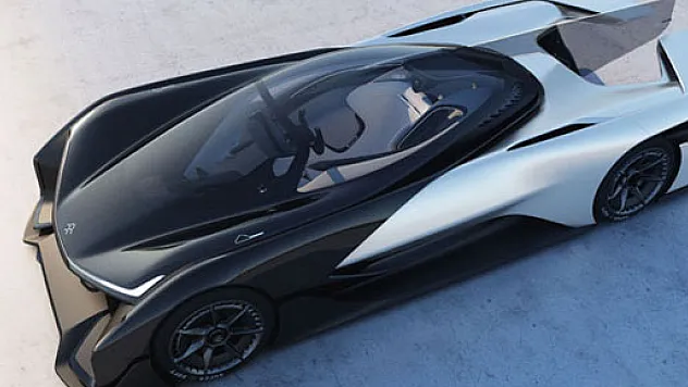 1000 beygir, elektrikli ve 100 km'ye 3 saniyede çıkıyor