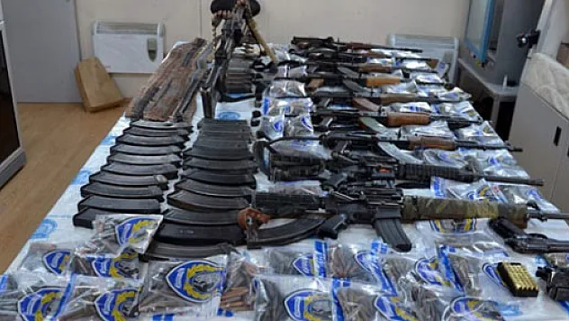 12 teröristin öldürüldüğü evden cephanelik çıktı