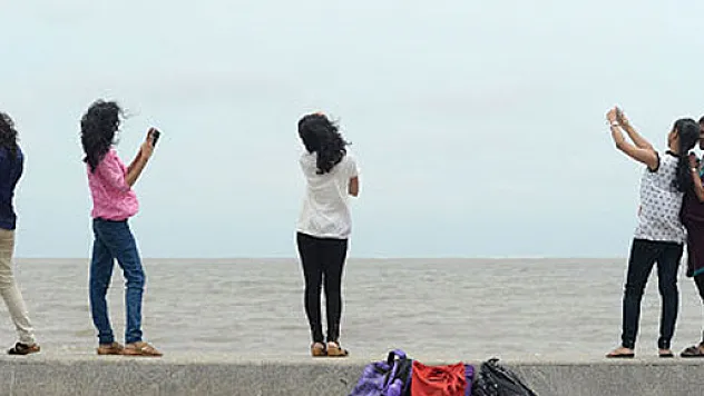 Hindistan'da selfie çekmek yasak!