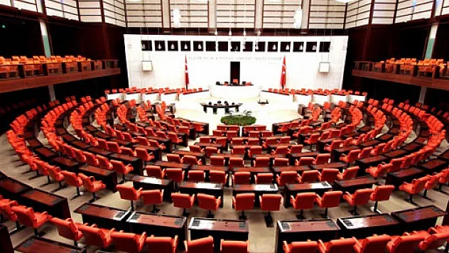 'Skandal tweet'e TBMM'den açıklama