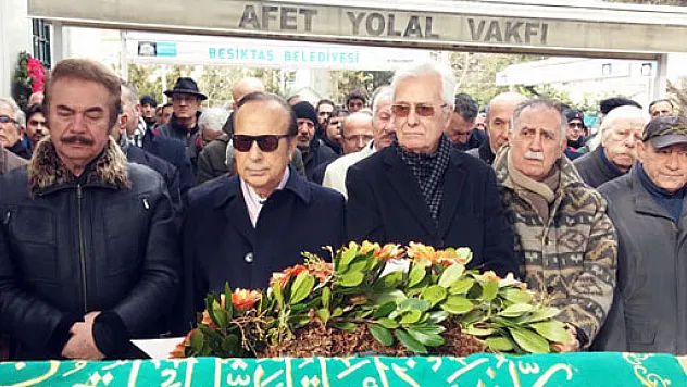 Sinema sanatçısı Şefik Döğen son yolculuğuna uğurlandı