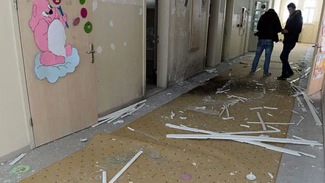 Van'da okula bombalı saldırı