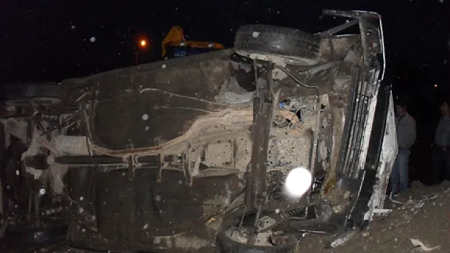 2 AYRI KAZA 5 YARALI