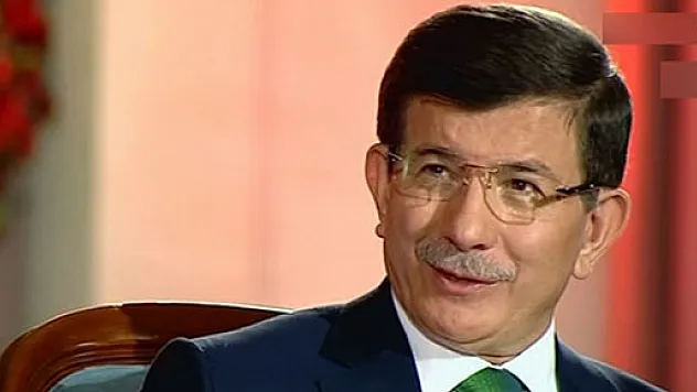 Davutoğlu'dan, Koç ailesine taziye telefonu