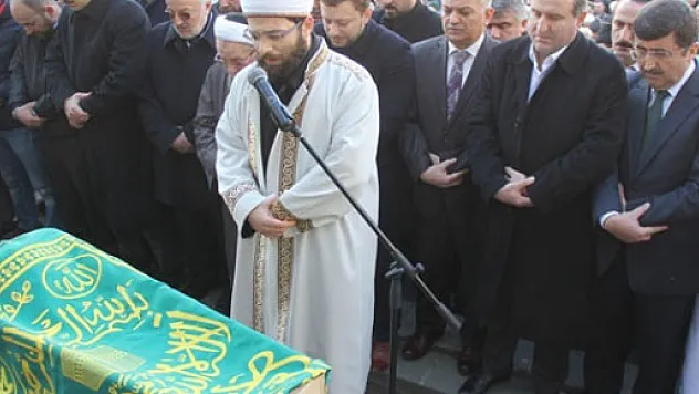 Minik Asaf'ın ölümü Rize'yi yasa boğdu