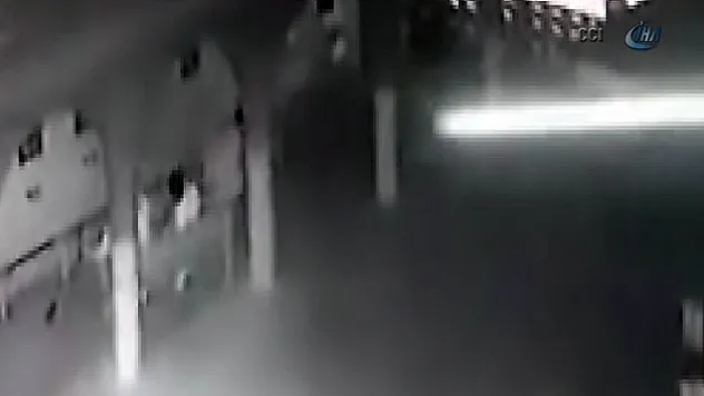 14 yaşındaki çocuğun vurulma anı güvenlik kamerasında