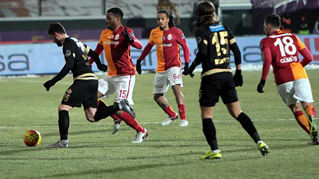 Osmanlıspor 3 Galatasaray 2