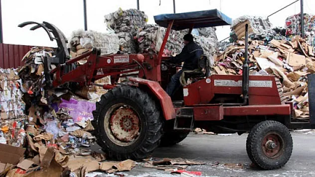 Çöpten, ekonomiye 2,5 milyon TL geri kazanım