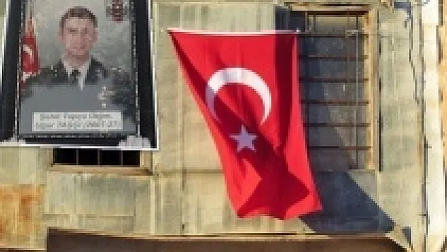 Şehit olmasaydı babasına sürpriz yapacaktı