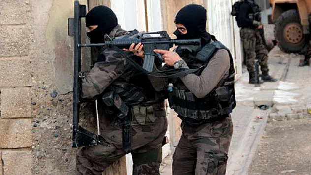 Cizre ve Sur'da 6 terörist daha öldürüldü