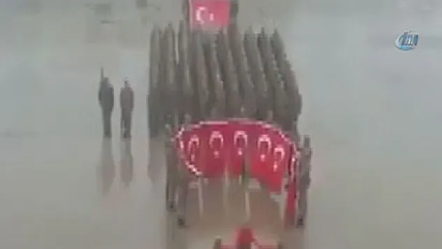 Silah arkadaşları Diyarbakır şehitlerini unutmadı